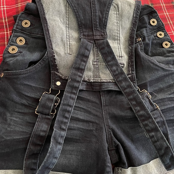 Nice - Picture 5 of 5